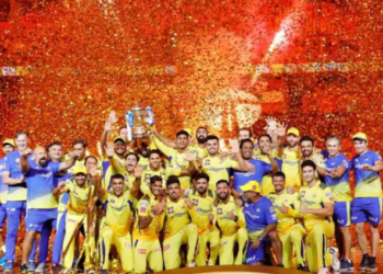 IPL FINAL 2023 : धोनी ने लिया बड़ा फैसला , अगले साल फिर खेल सकते है आईपीएल का मैच,आईपीएल 2023 फाइनल मैच को बना दिया एक इतिहासी मैच