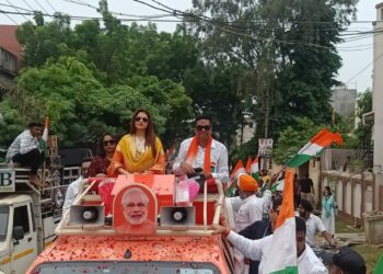 MPK कि तारिका सँग MLA कि तिरंगा रैली भाग्यश्री को मिला स्वागत सत्कार और लोगों का प्यार