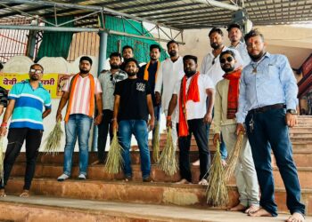 नवरात्रि के पहले भारतीय जनता युवा मोर्चा के कार्यकर्ताओं ने डोंगरगढ़ में मनाया सेवा पखवाड़ा