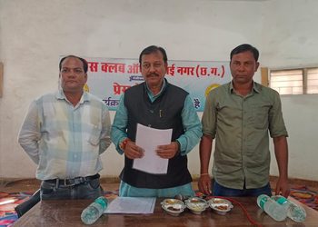 प्रेस से मिलिये कार्यक्रम में पहुँचे विजय बघेल, बताया दुर्ग लोकसभा के विकास का विजन और गिनाई उपलब्धियां